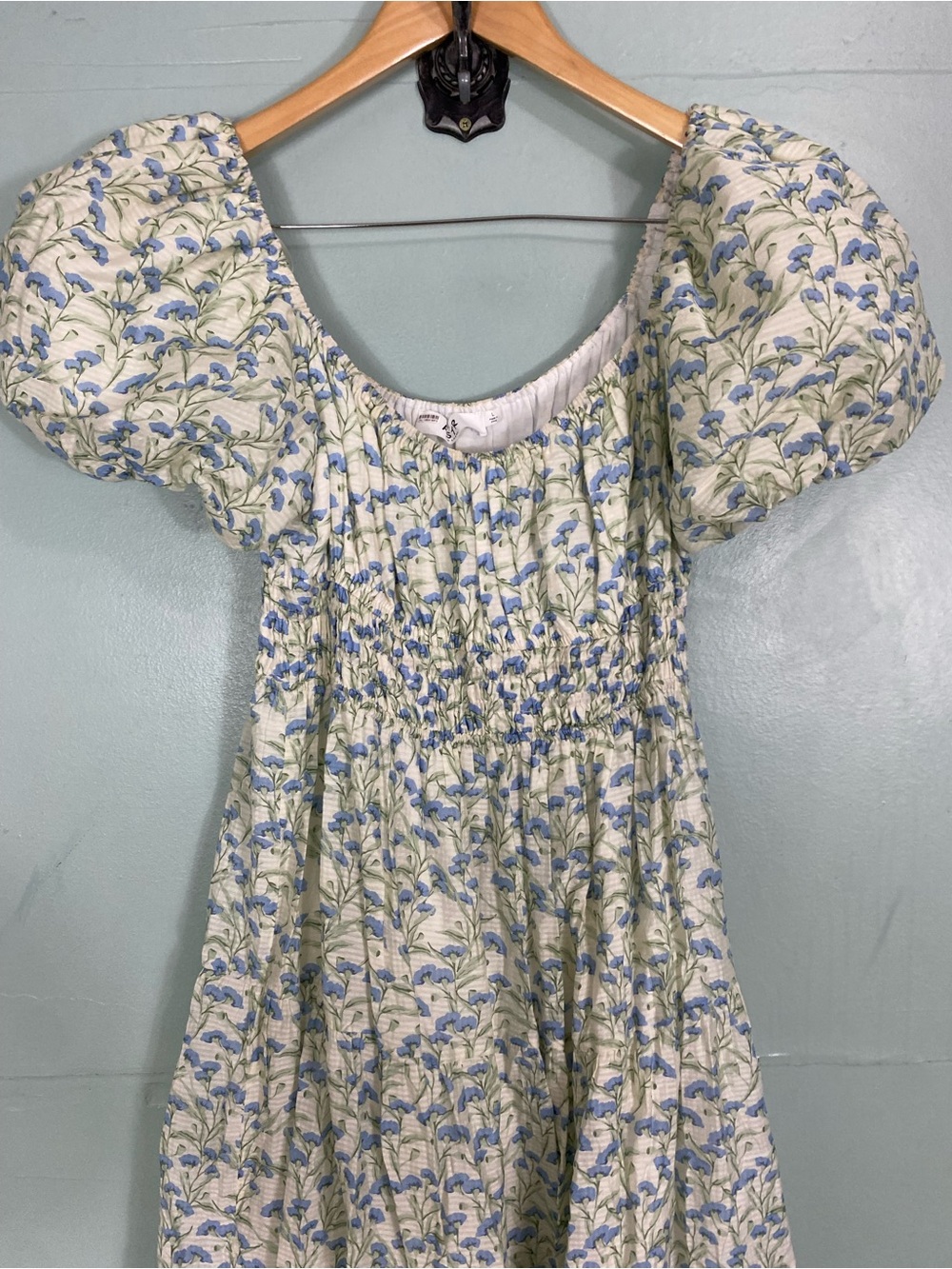 ASTR The Label Florentina Maxi Dress Blue Green Floral Sundress Smocked Large - Picture 3 of 6